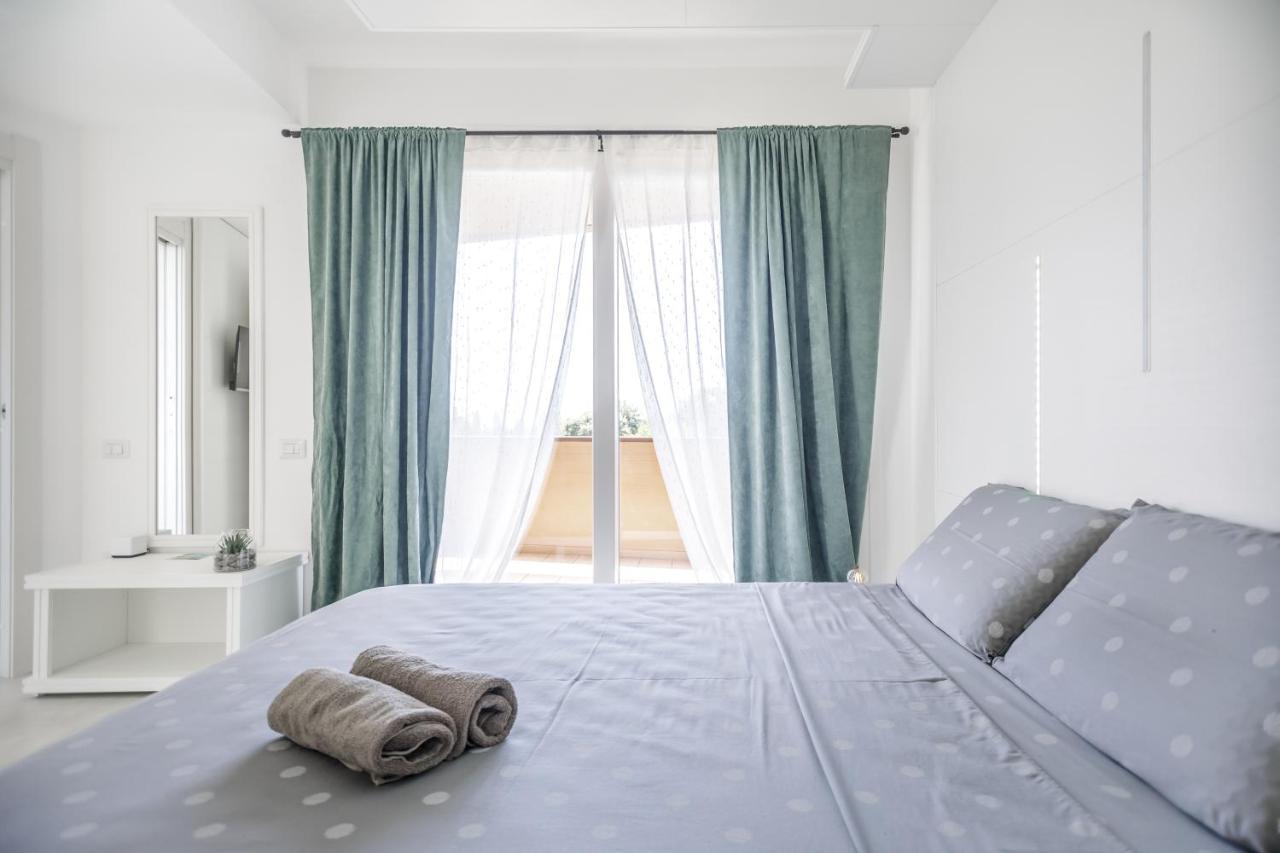 Crabonaxa Suites Villasimius Exterior foto
